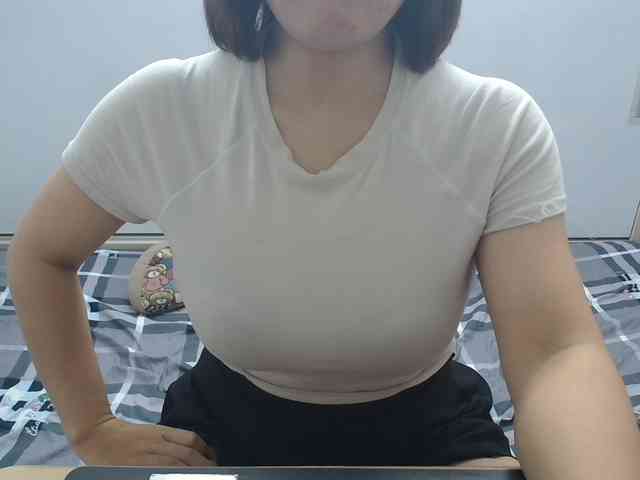 ElenaSex90 webcam