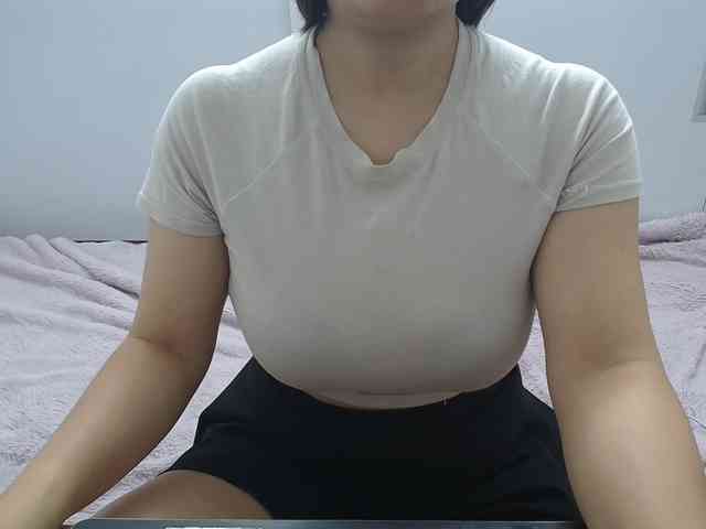 ElenaSex90 webcam