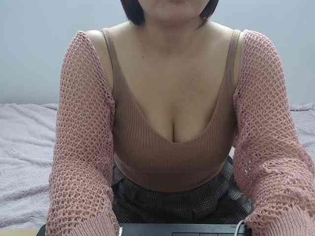 ElenaSex90 webcam