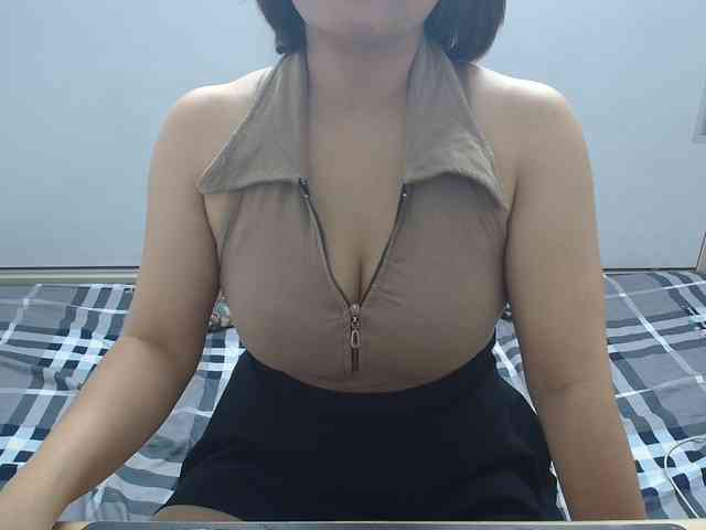 ElenaSex90 webcam