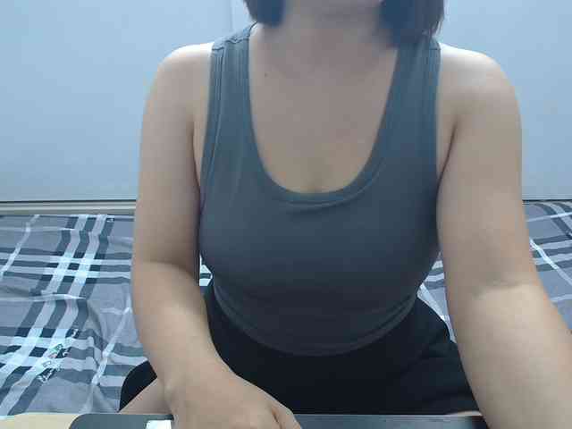 ElenaSex90 webcam