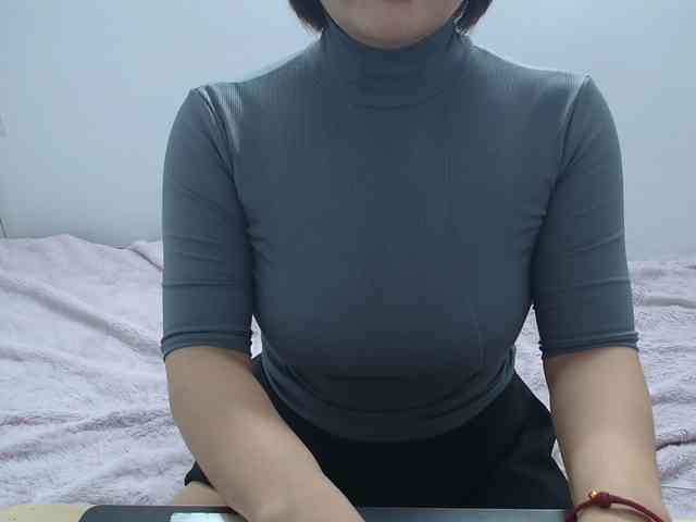 ElenaSex90 webcam
