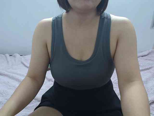 ElenaSex90 webcam
