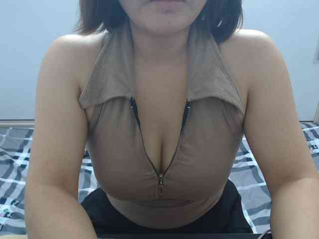 ElenaSex90 webcam