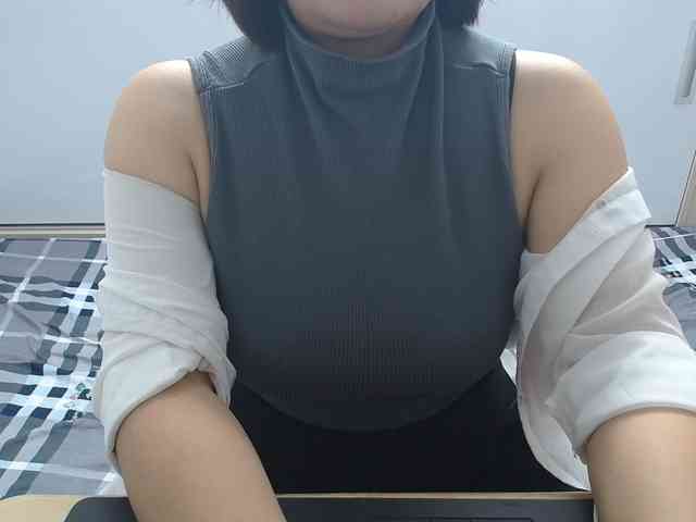 ElenaSex90 webcam