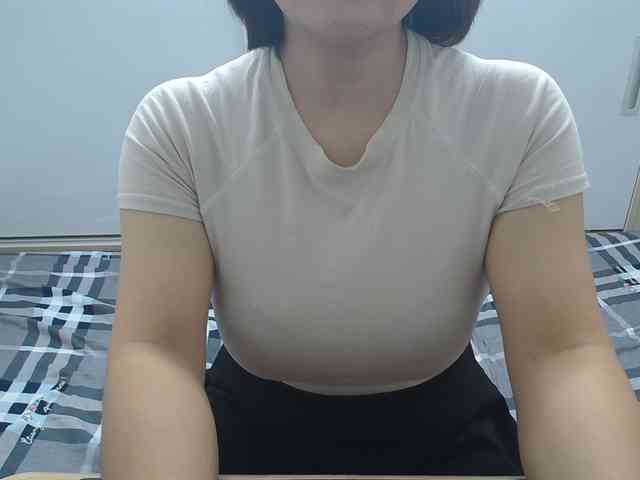ElenaSex90 webcam