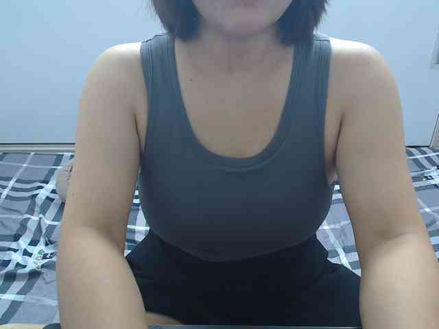 ElenaSex90 webcam