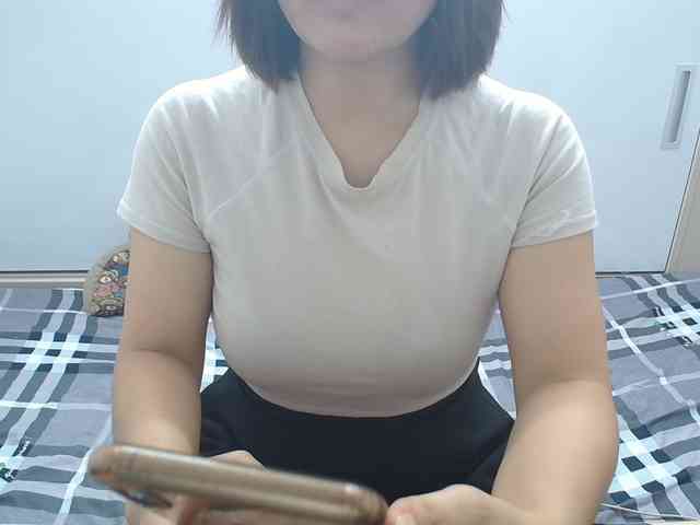 ElenaSex90 webcam