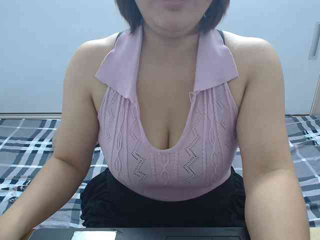 ElenaSex90 webcam