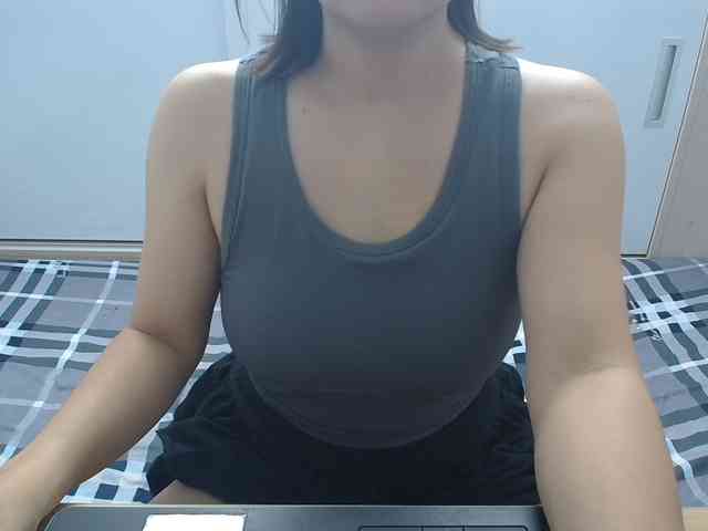 ElenaSex90 webcam