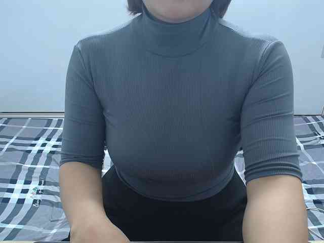 ElenaSex90 webcam