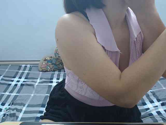 ElenaSex90 webcam