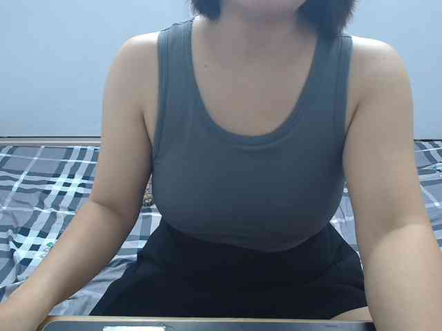 ElenaSex90 webcam