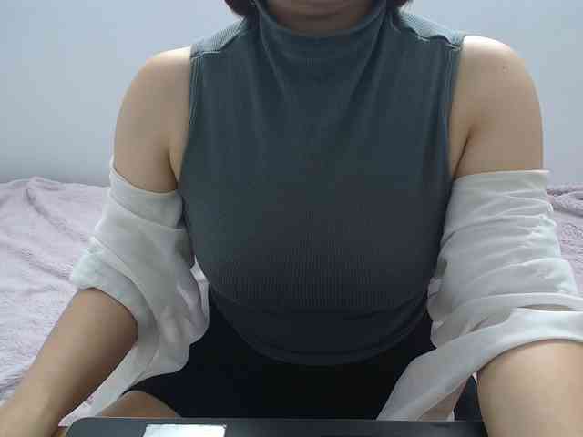 ElenaSex90 webcam