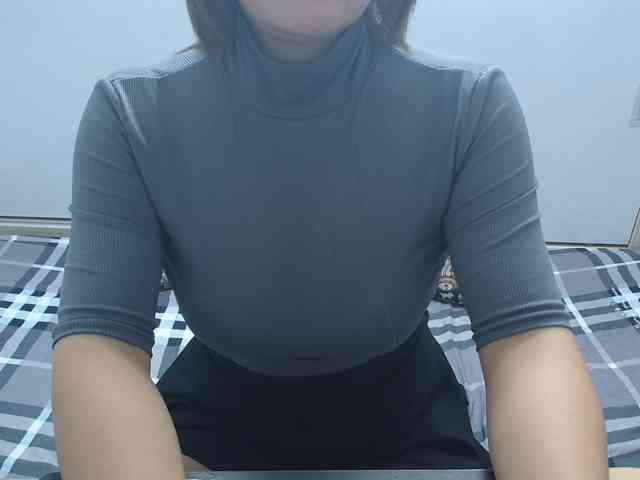ElenaSex90 webcam