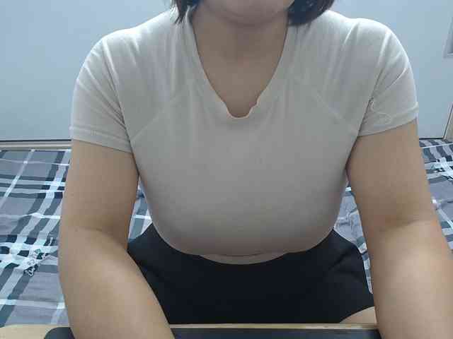 ElenaSex90 webcam