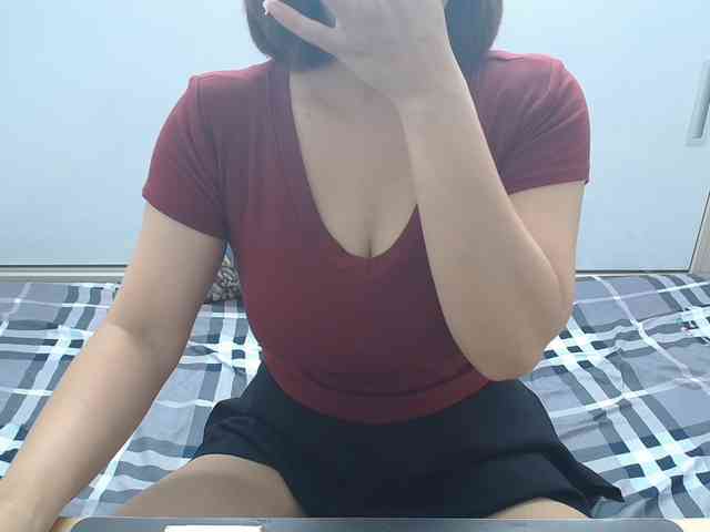 ElenaSex90 webcam