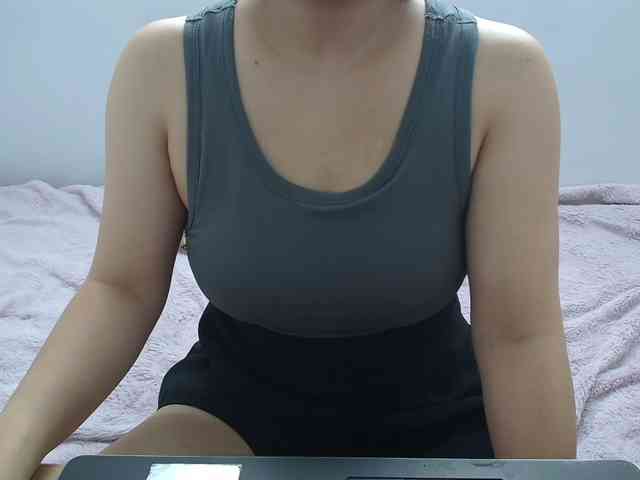 ElenaSex90 webcam