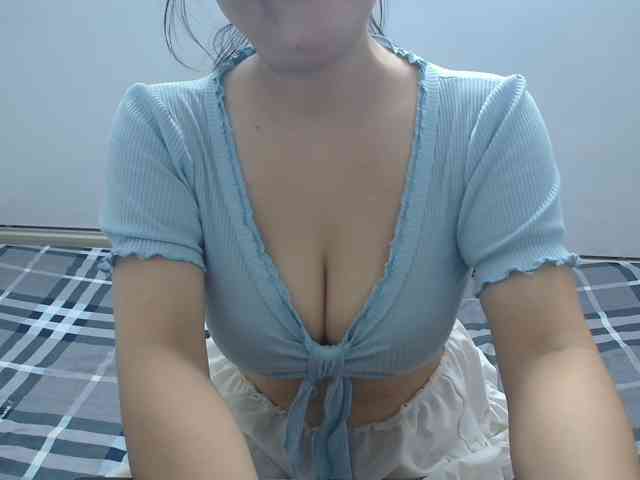 ElenaSex90 webcam