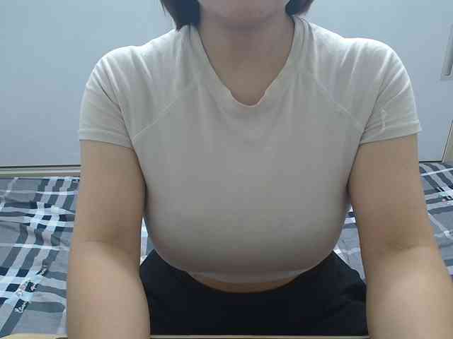 ElenaSex90 webcam