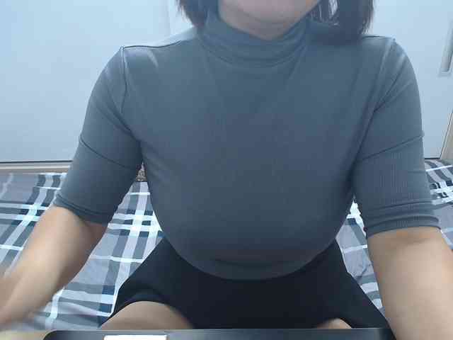 ElenaSex90 webcam