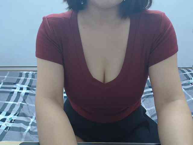 ElenaSex90 webcam
