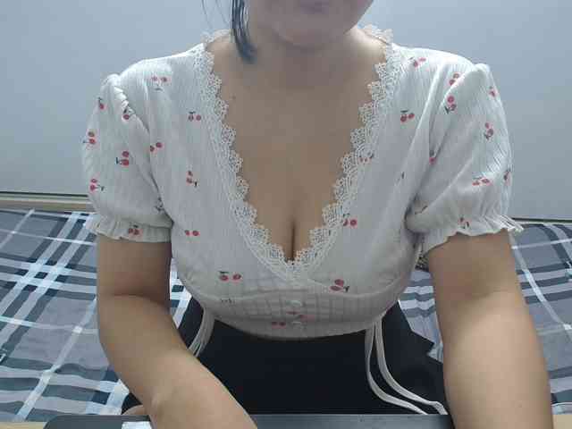ElenaSex90 webcam