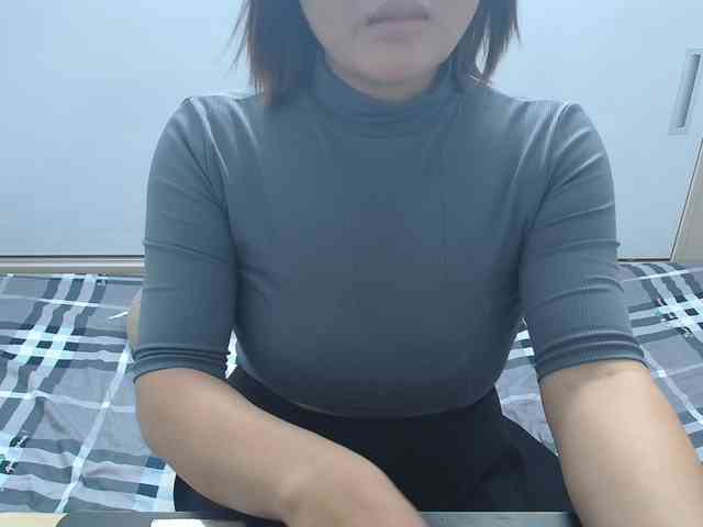 ElenaSex90 webcam