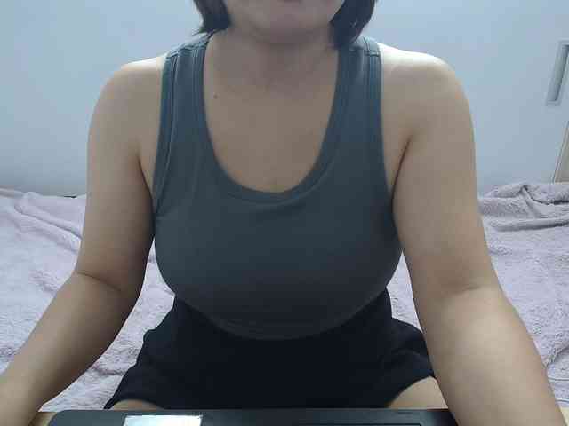 ElenaSex90 webcam