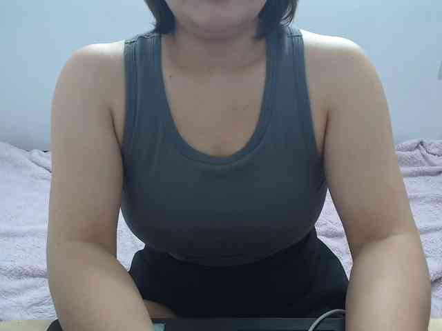ElenaSex90 webcam