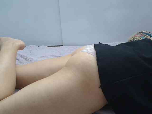 ElenaSex90 webcam