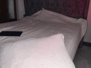 sexy-chocco's Live Webcam