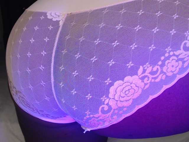 sexy-chocco live cam on BongaCams