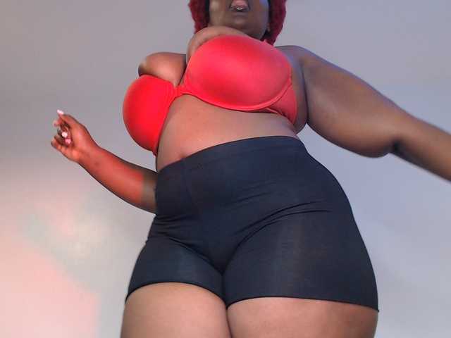 sexy-chocco live cam on BongaCams