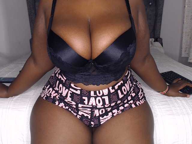 sexy-chocco live webcam show