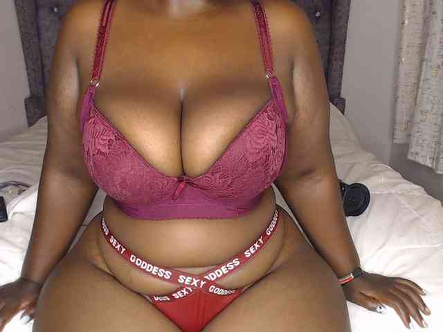 sexy-chocco Live Webcam on BongaCams