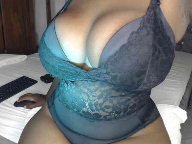 sexy-chocco webcam