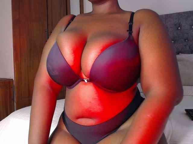 Model: sexy-chocco