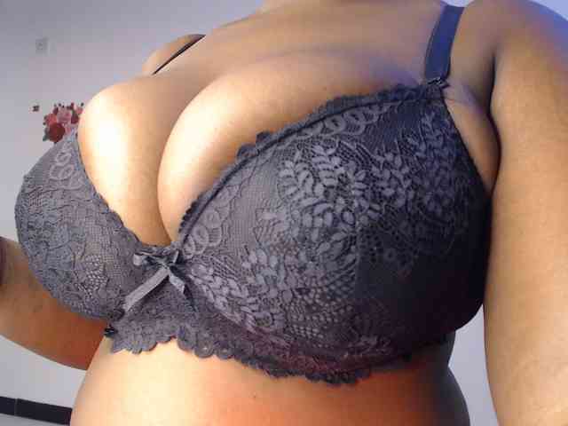 sexy-chocco webcam