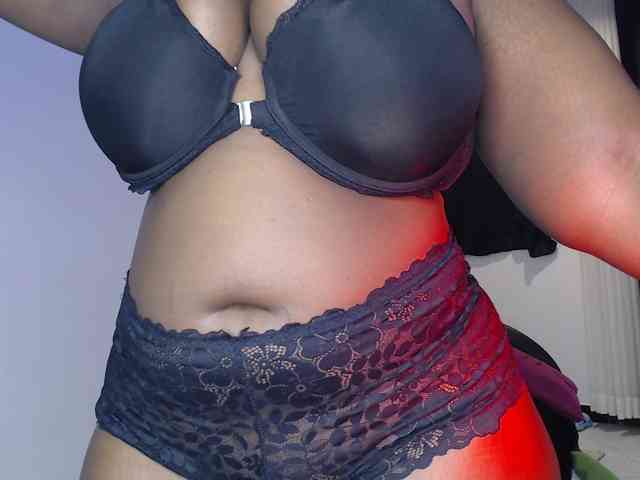 voyeur upskirt Sexy-chocco