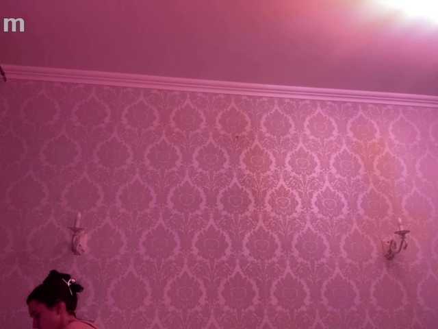 pizzahubb live cam on BongaCams
