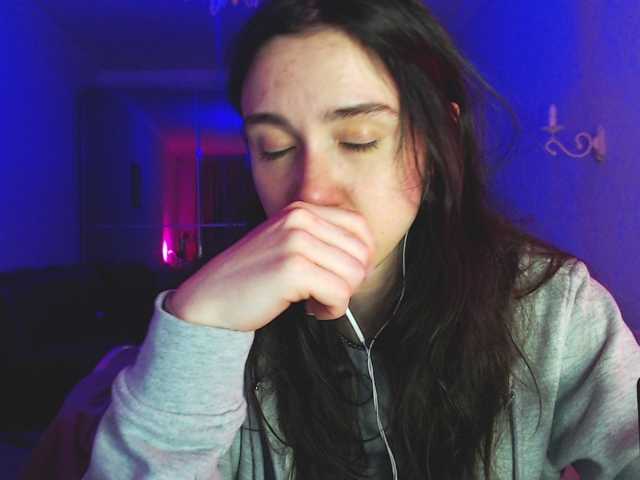 pizzahubb live cam on BongaCams