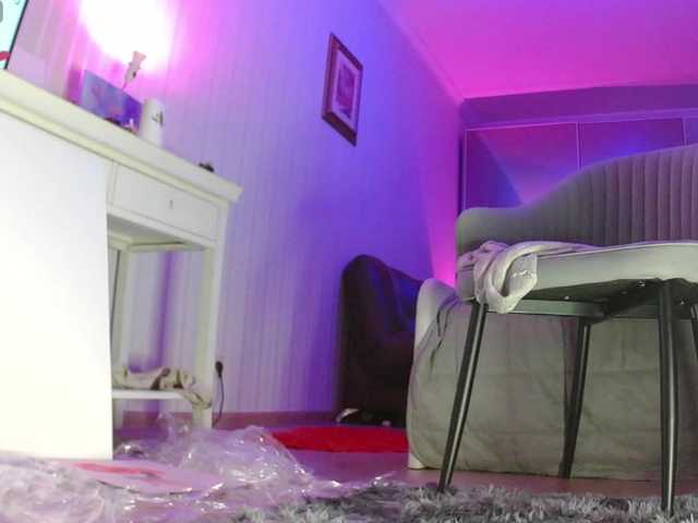 pizzahubb live cam on BongaCams