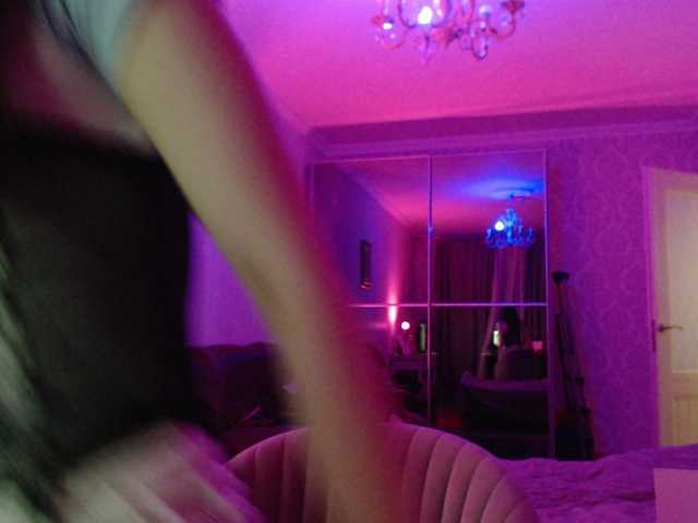 pizzahubb live cam on BongaCams