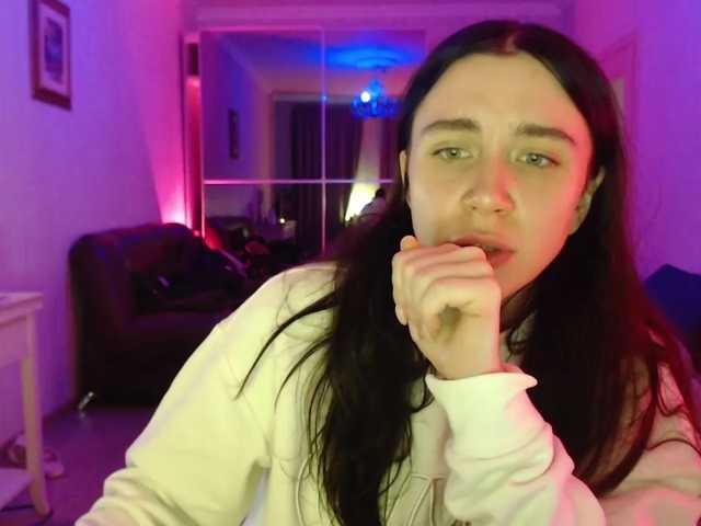 pizzahubb, live now on BongaCams