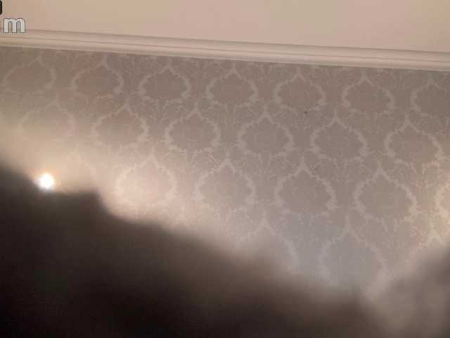 pizzahubb live cam on BongaCams
