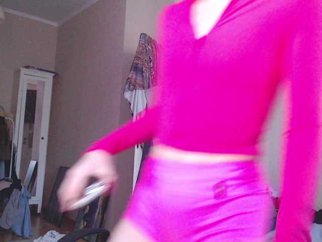 pizzahubb live cam on BongaCams