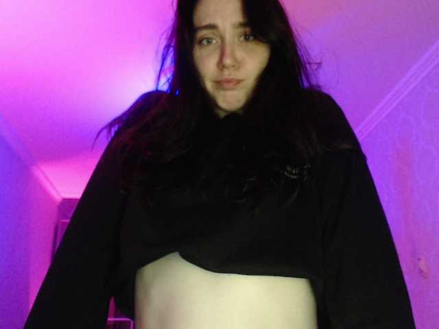 pizzahubb live cam on BongaCams
