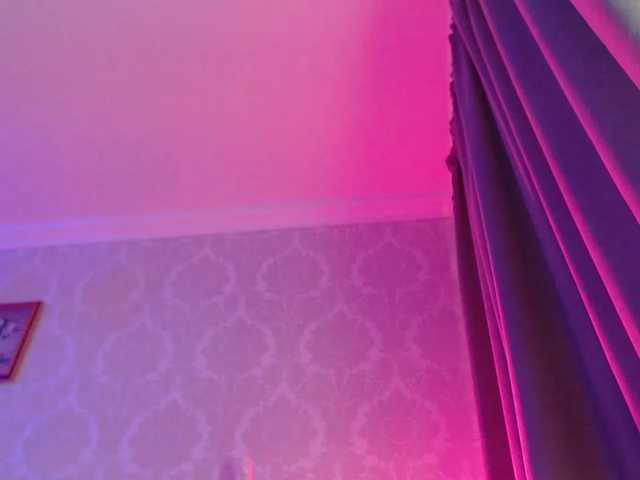 pizzahubb live cam on BongaCams