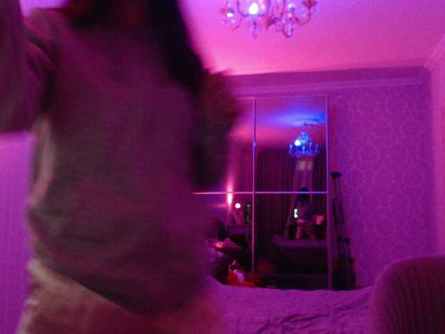 pizzahubb live cam on BongaCams